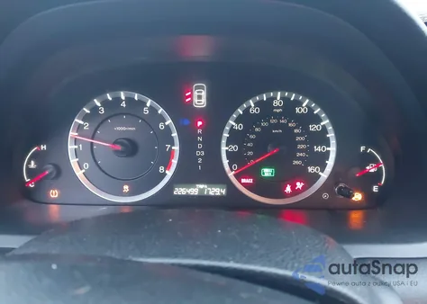 2011 Honda Accord 2.4 Ex-L из США, поврежденный, VIN 1HGCP2F84BA121534